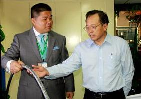 深圳市委常委、统战部部长张思平莅临海川股份调研指导